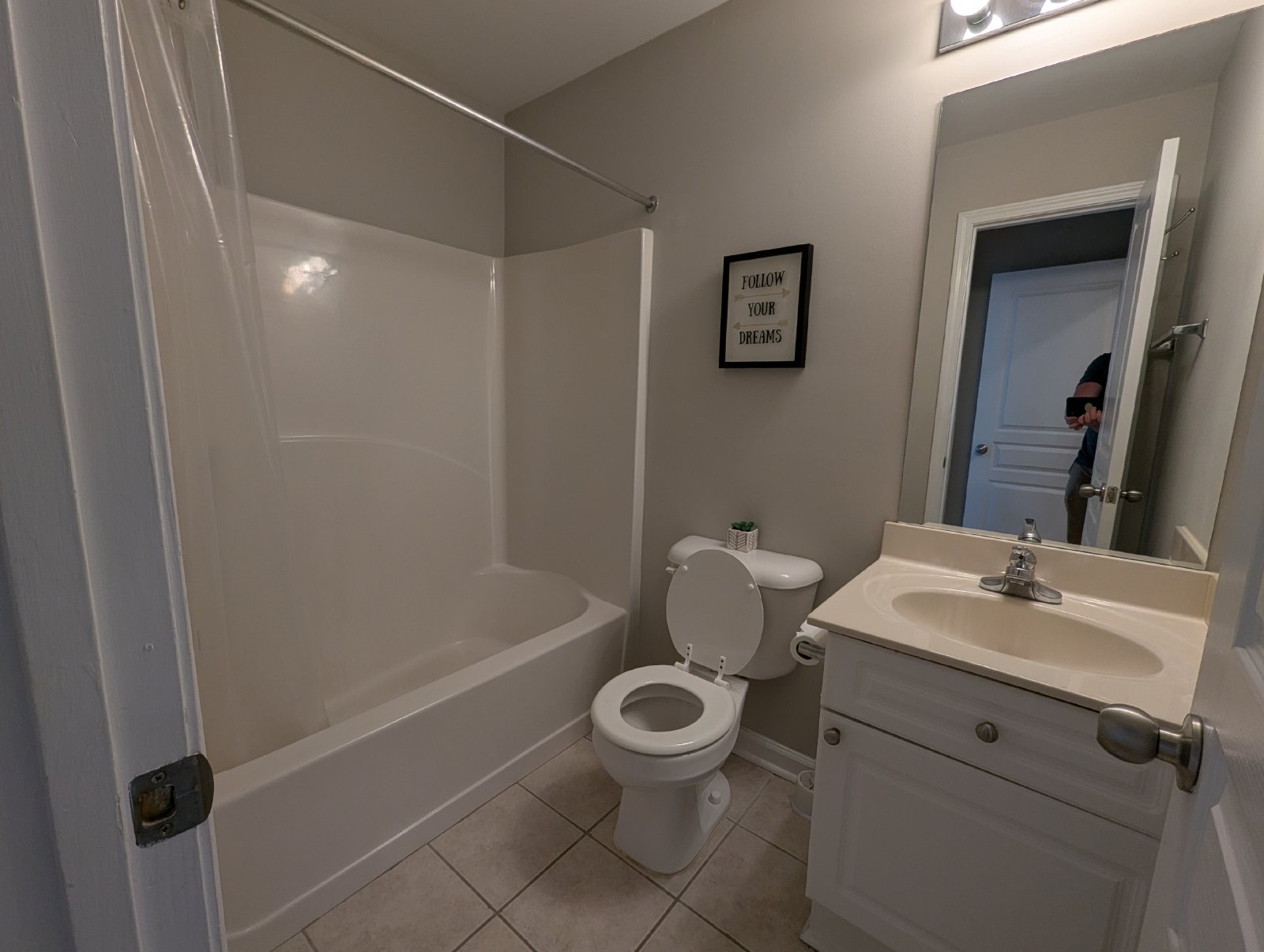 3 Bed/3 Bath Apartment in the Woodlands Community w/ Resort-Style Amenities property image