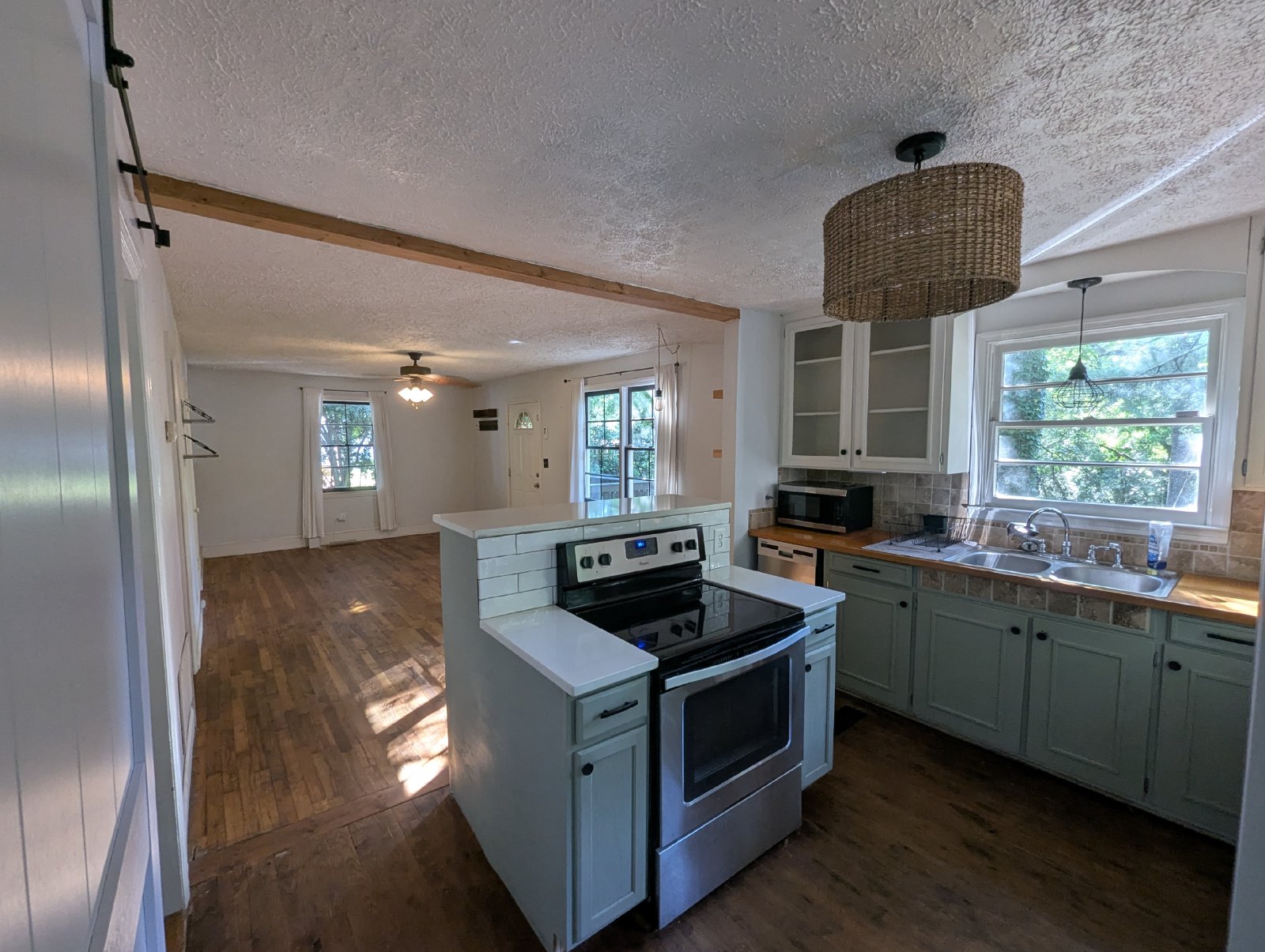 Cozy Two-Bedroom Bungalow on Private Dead-end property image