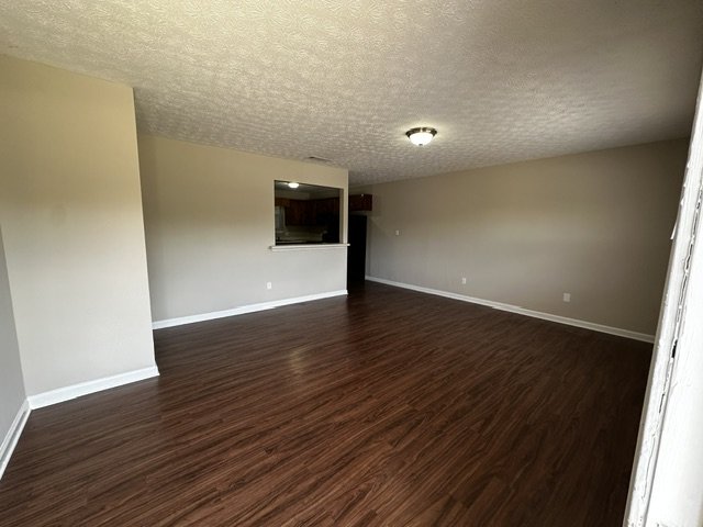 Charming, Pet-Friendly 2-bed/1-bath Duplex in West Athens property image
