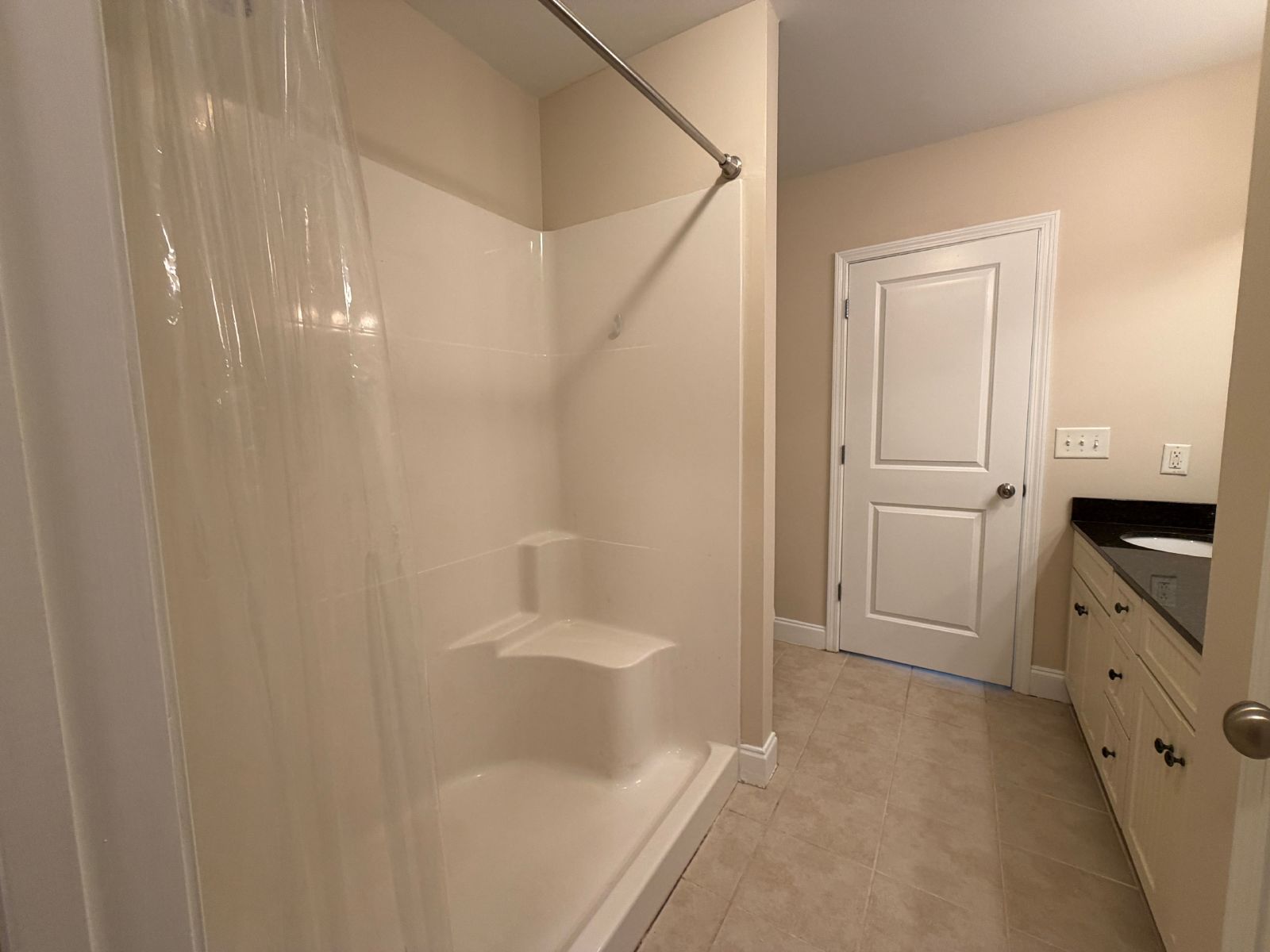 Lovely 3 Bedroom 3 Bath Townhouse on the east side of Athens, GA property image