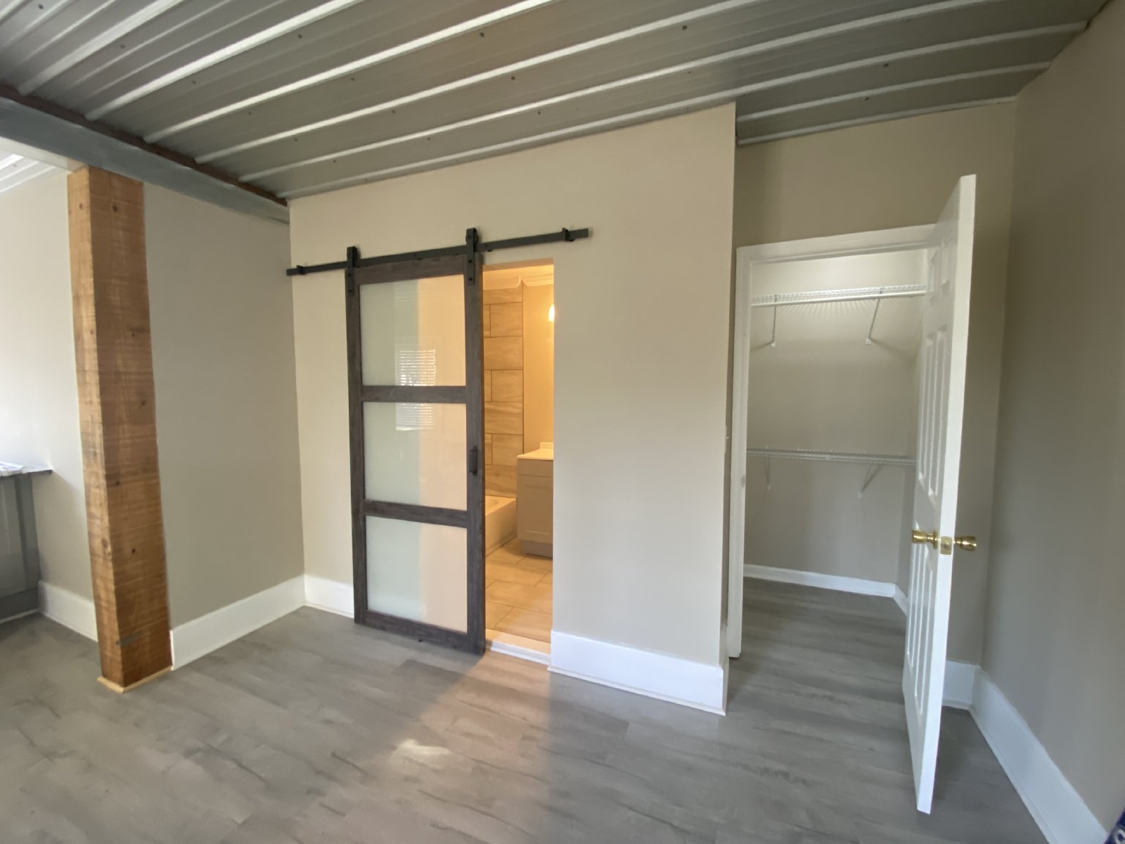 Cute Studio apartment near downtown Athens, GA- ALL UTILITIES INCLUDED - PRE-LEASE FOR AUGUST 1st! property image