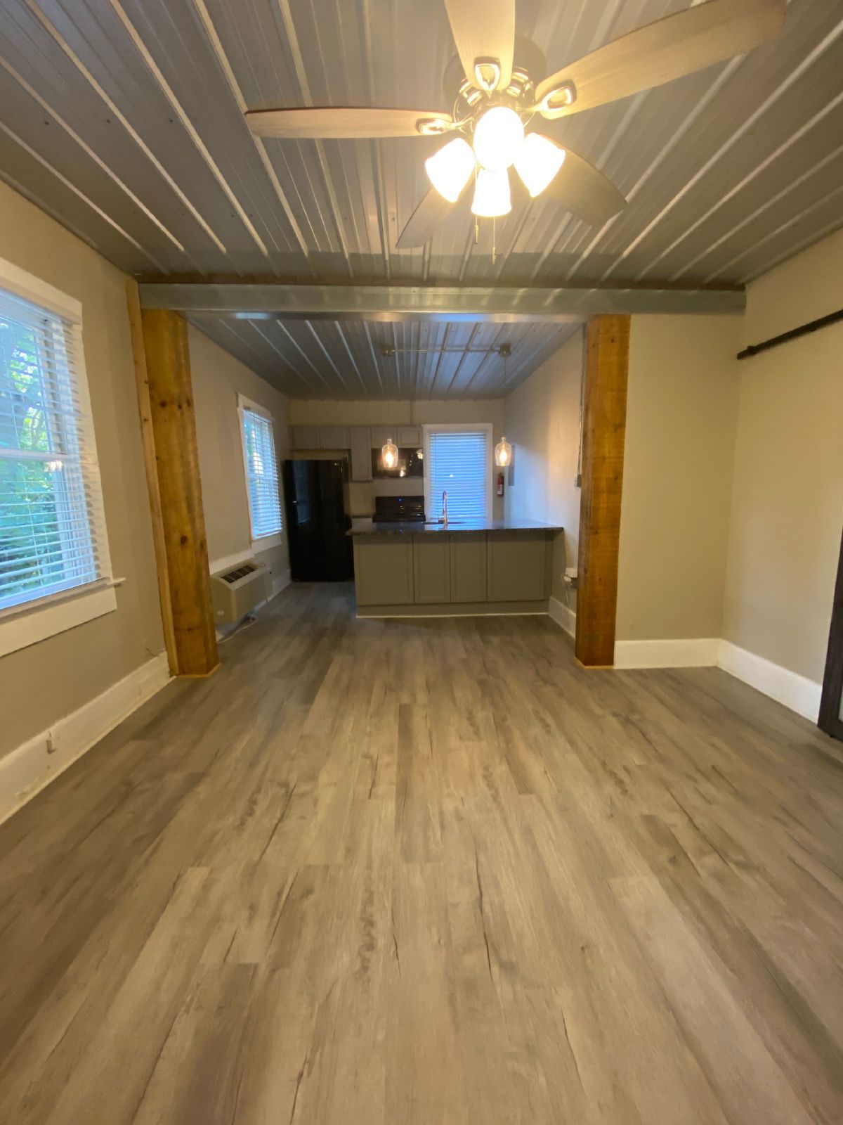 Cute Studio apartment near downtown Athens, GA- ALL UTILITIES INCLUDED - PRE-LEASE FOR AUGUST 1st! property image