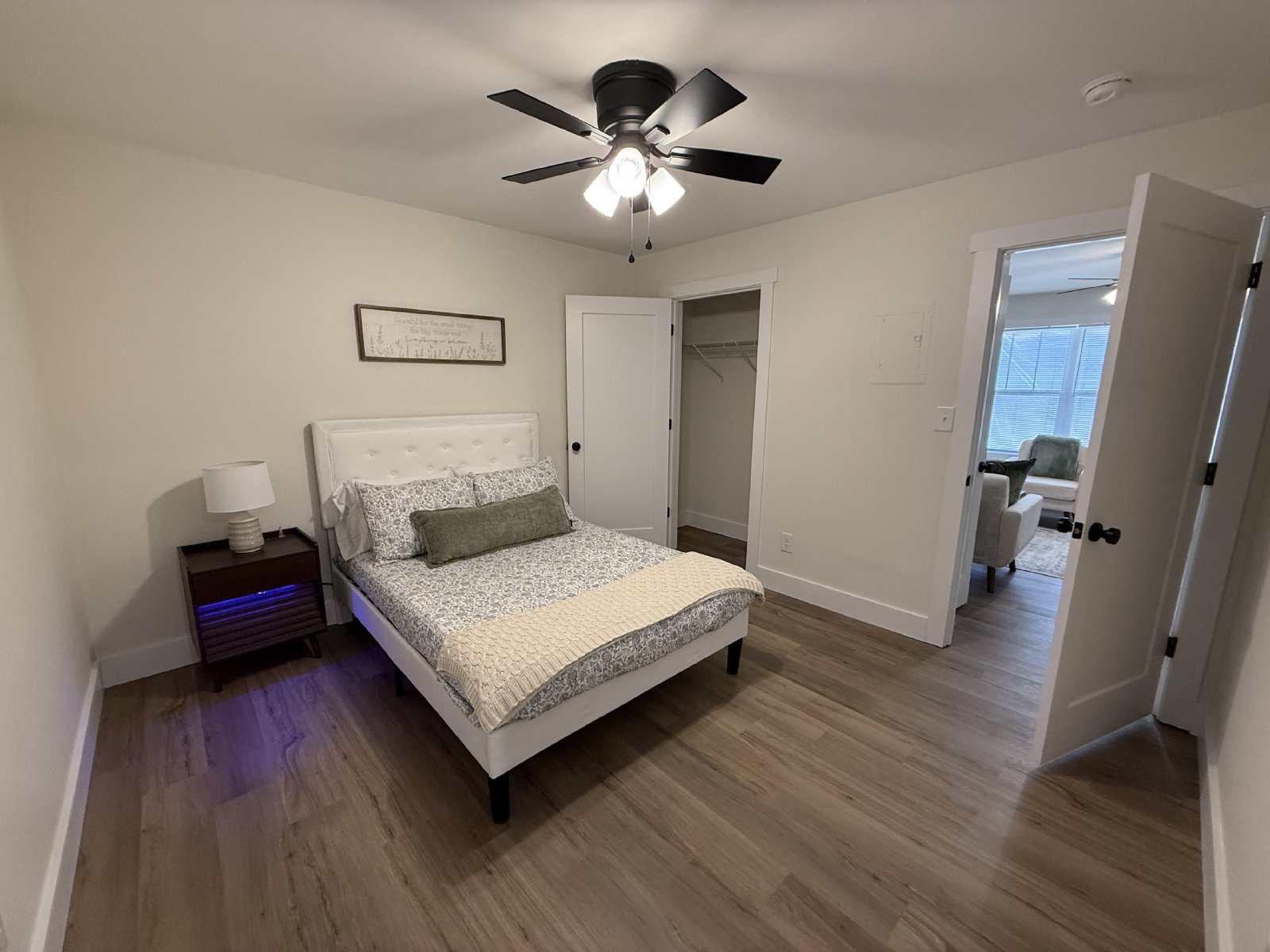 1 BR/ BA Near UGA – Newly Renovated Units Available Soon! Pre-Lease For 2026 property image