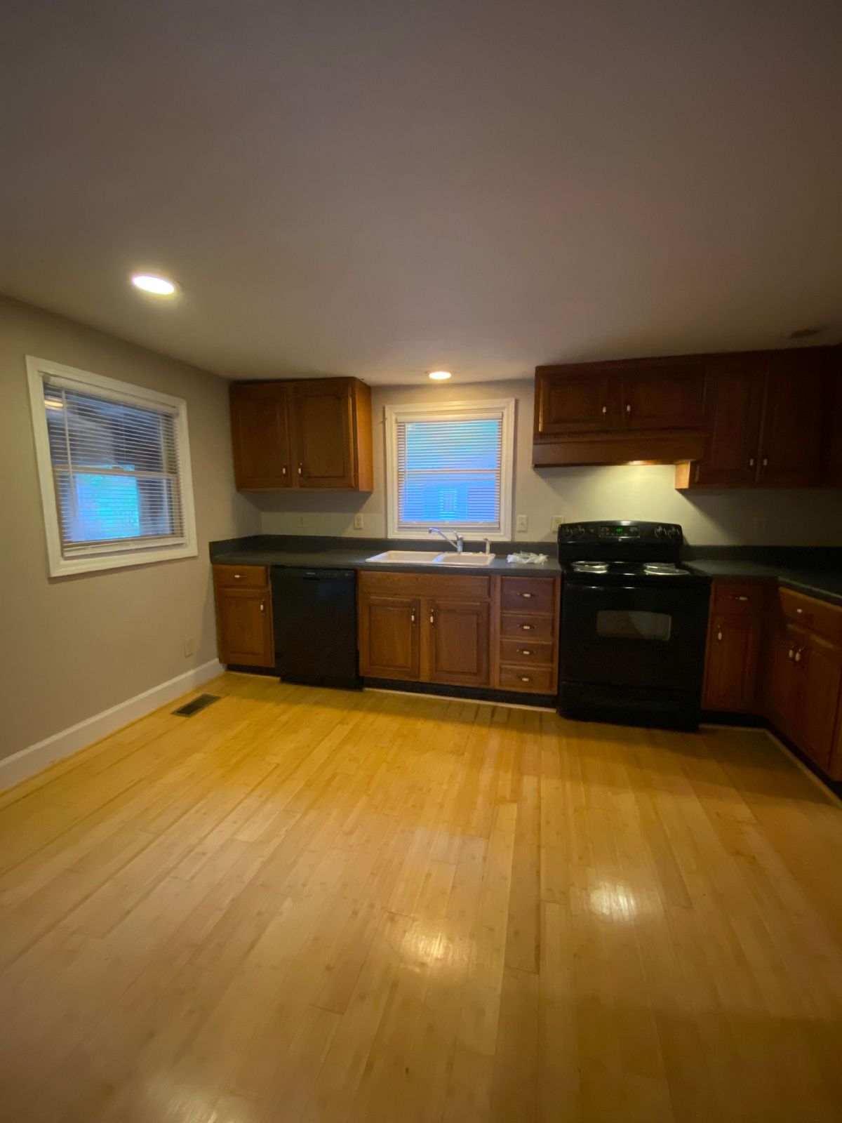 Charming 3-Bedroom, 2-Bath House with Detached Garage on west side of Athens, GA - PRE-LEASE FOR July 15, 2026 property image