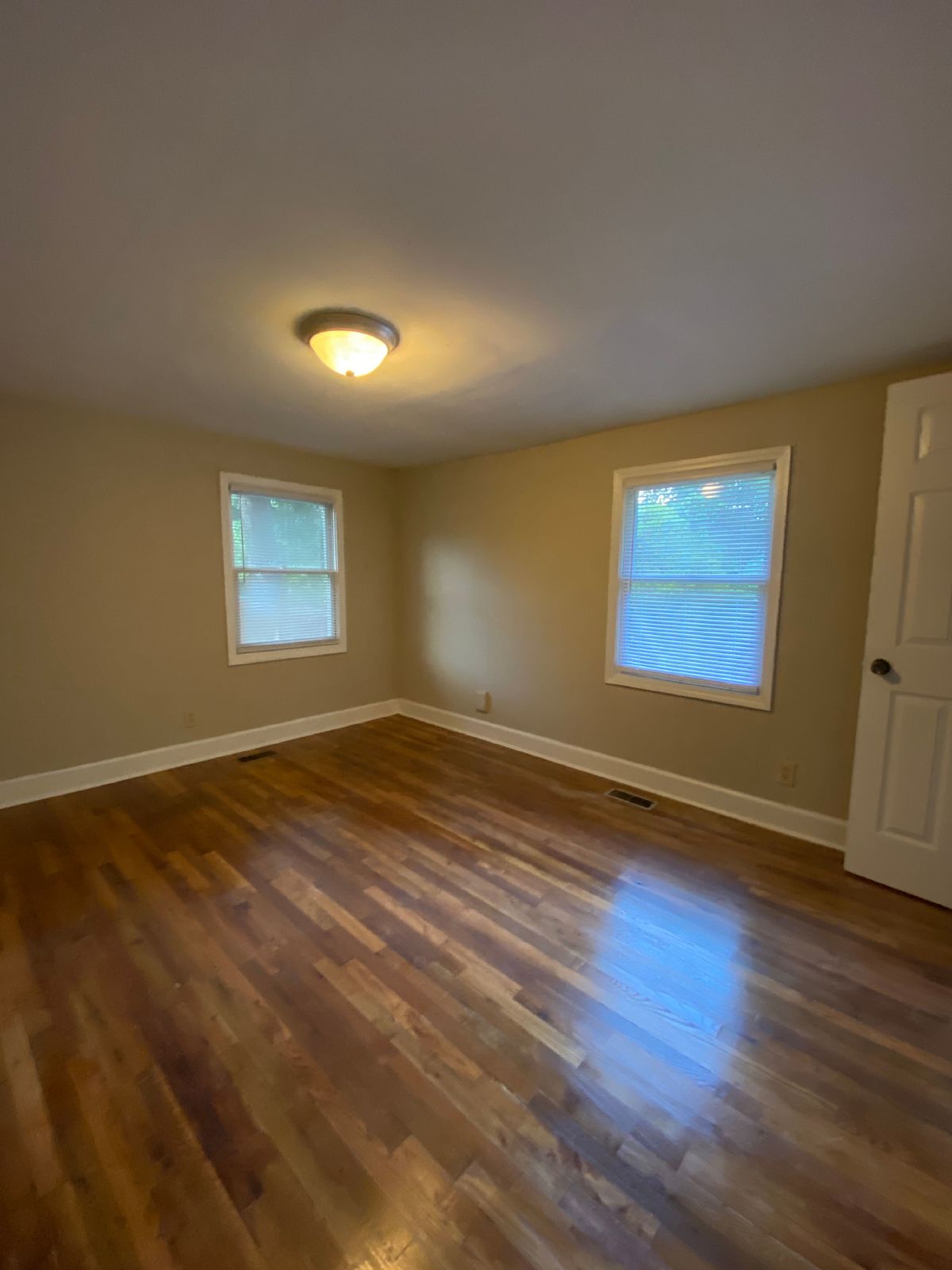 Charming 3-Bedroom, 2-Bath House with Detached Garage on west side of Athens, GA - PRE-LEASE FOR July 15, 2026 property image