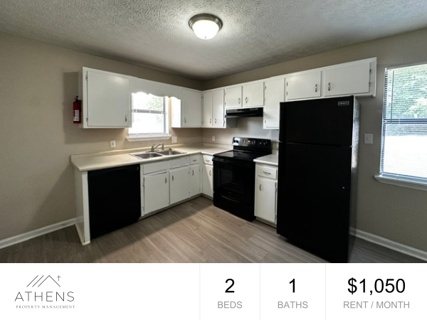 Pet-Friendly 2-bedroom, 1-bath Duplex located on Athen’s West side property image