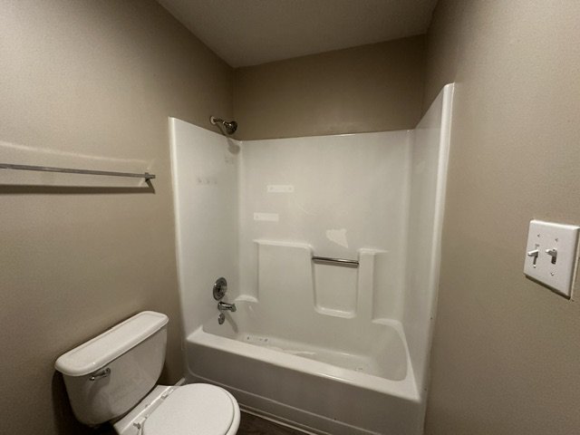 Pet-Friendly 2-bedroom, 1-bath Duplex located on Athen’s West side property image