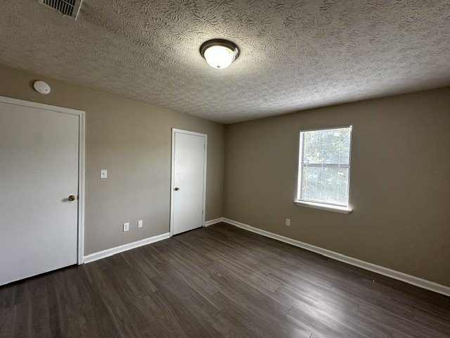Pet-Friendly 2-bedroom, 1-bath Duplex located on Athen’s West side property image