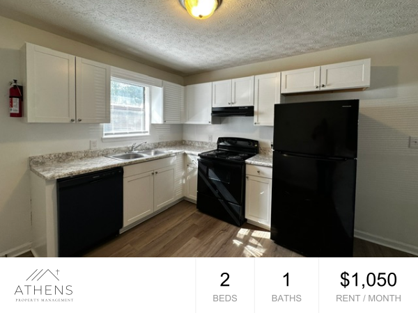 Pet-Friendly 2-bedroom, 1-bath Duplex in West Athens property image