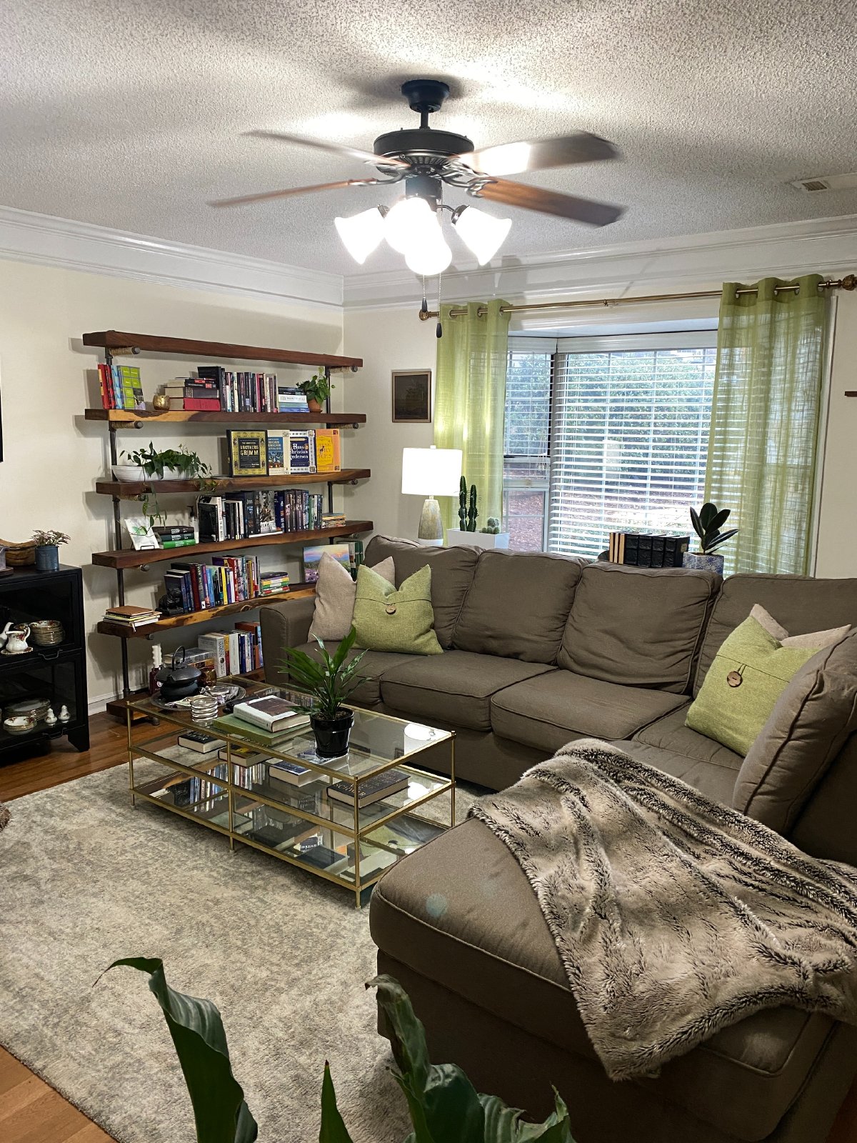 Stunning 2 Bed, 2.5 Bath Condo just off the Oconee Connector property image