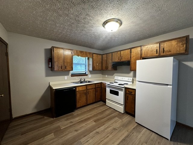 Pet-Friendly 2-bedroom, 1-bath Duplex located on Athen’s West side property image