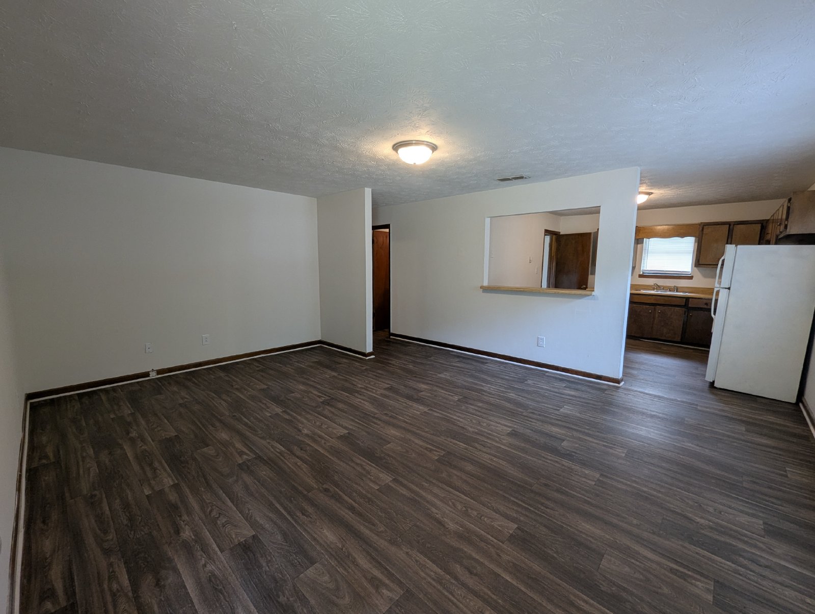 Pet-Friendly 2-bedroom, 1-bath Duplex in the Rustwood Community property image