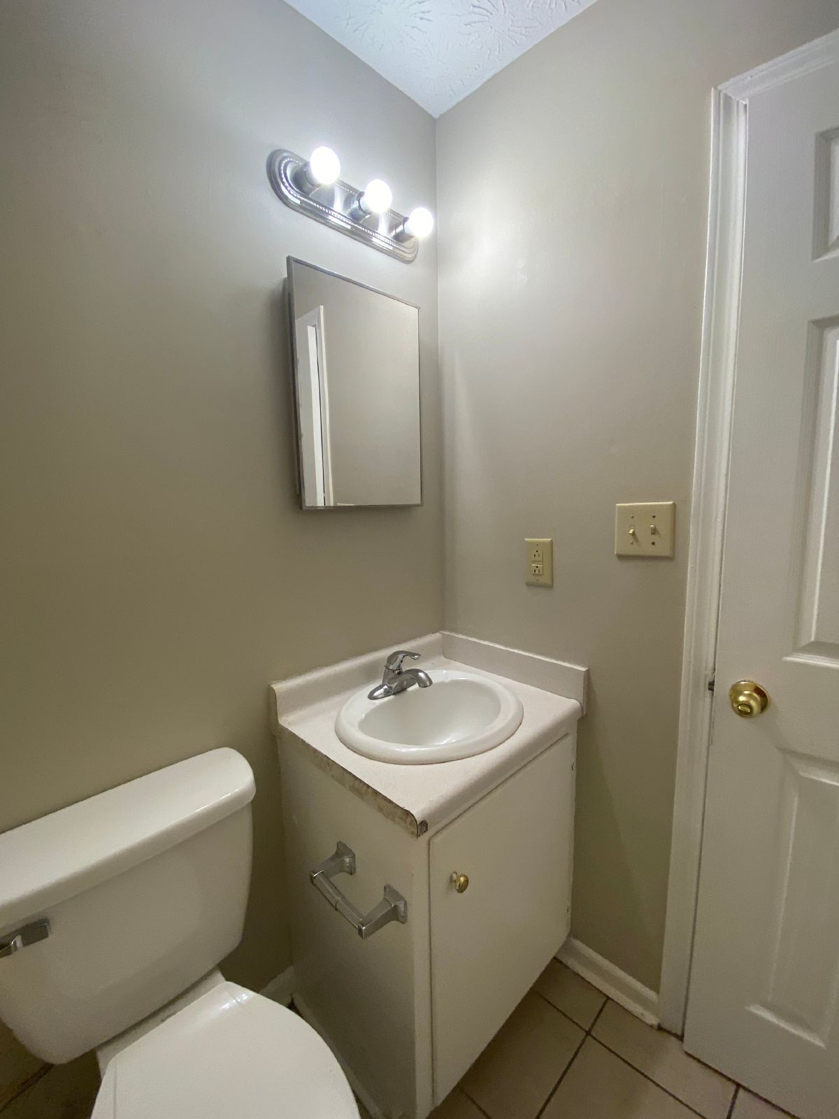Cute 2-Bedroom 1-Bath Duplex on eastside of Athens, GA property image