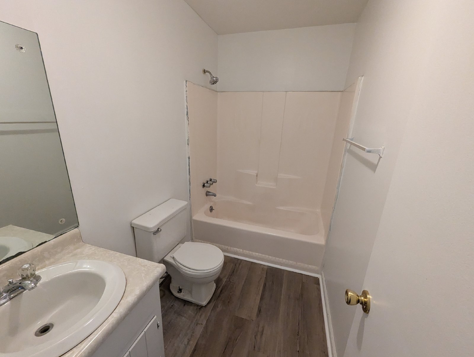 Pet-Friendly 2-bedroom, 1-bath Duplex in the Rustwood Community property image
