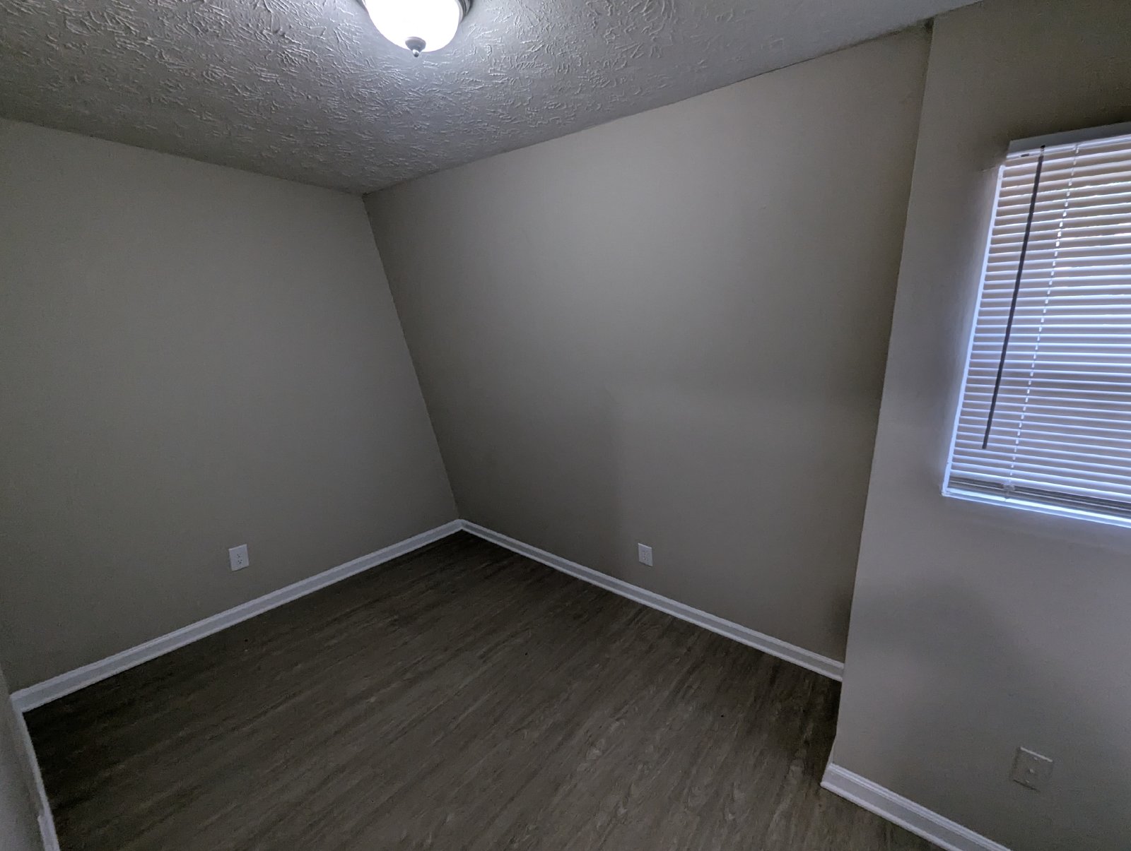 Pet-Friendly 2-bedroom, 1-bath Duplex in the Rustwood Community property image