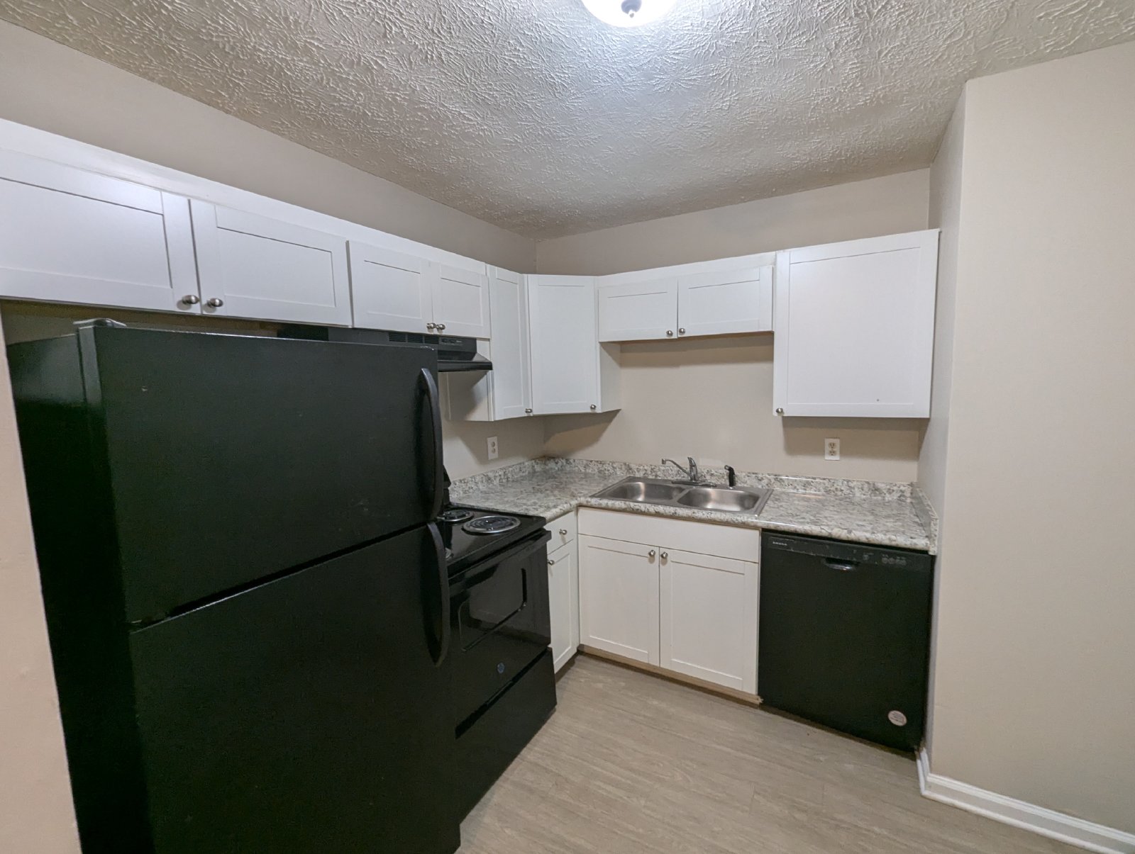 Pet-Friendly 2-bedroom, 1-bath Duplex in the Rustwood Community property image