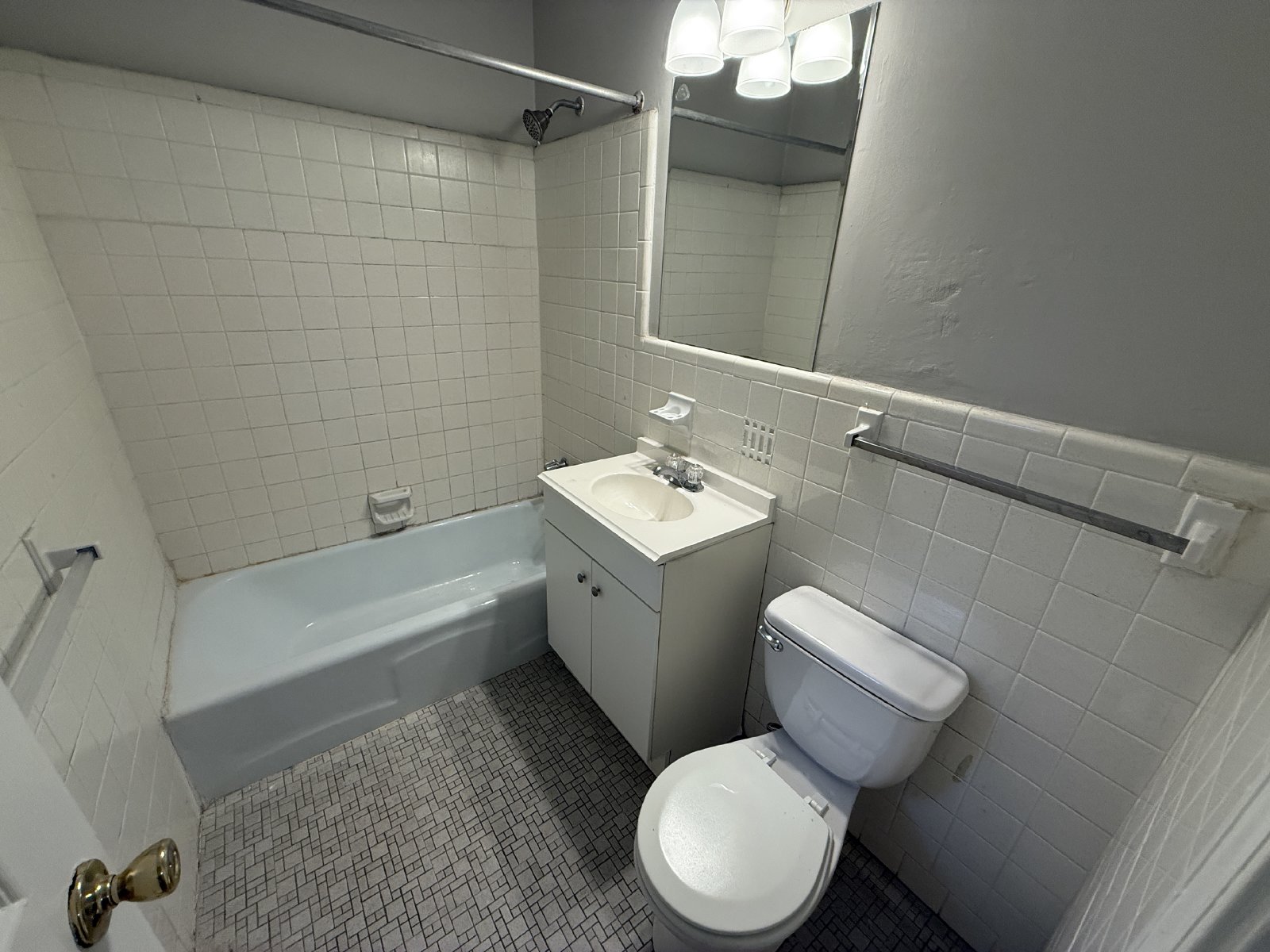 1 BD/1 BA Apartment Blocks away from UGA Campus and Five Points property image
