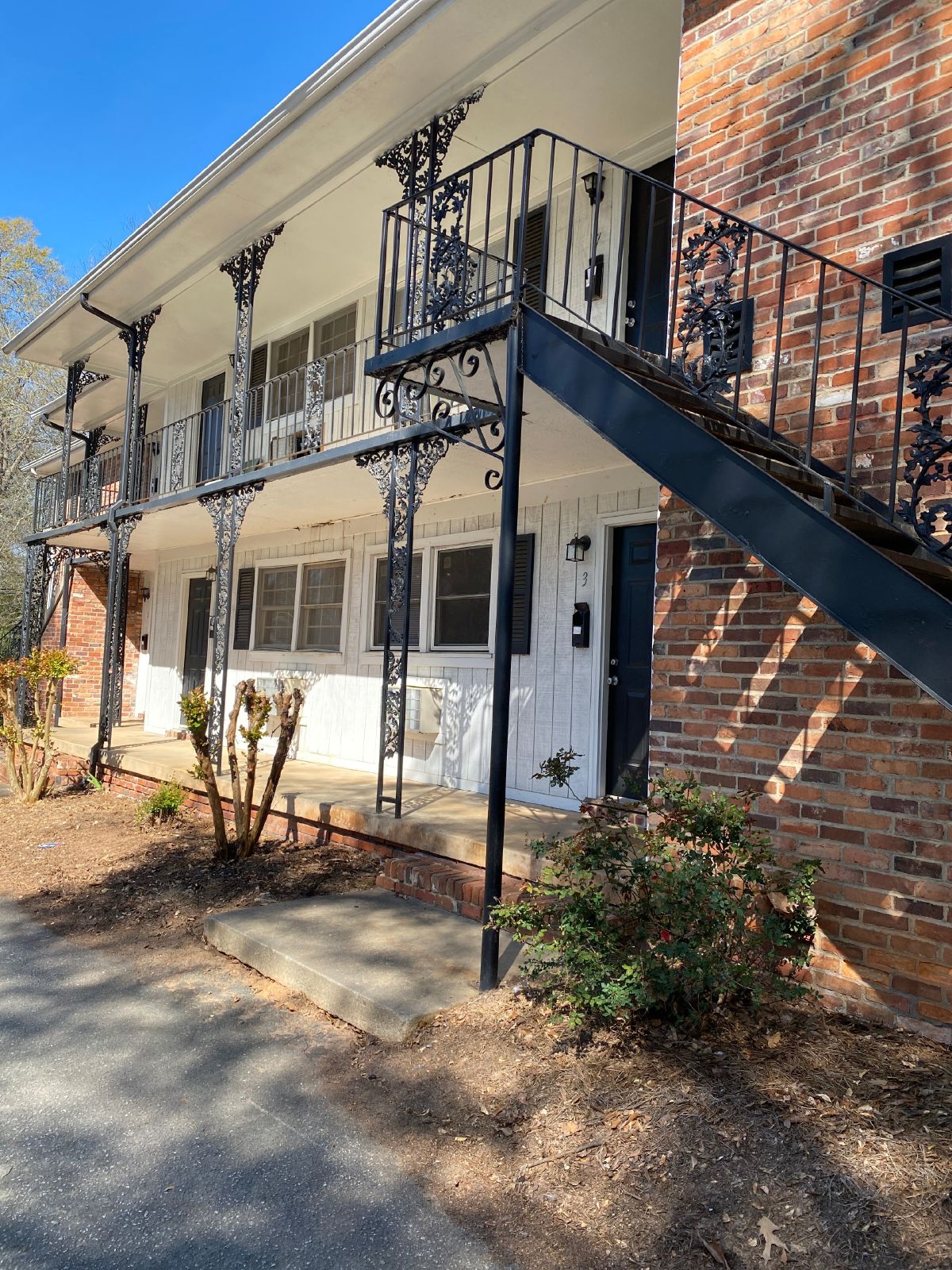 1 BD/1 BA Apartment Blocks away from UGA Campus and Five Points property image