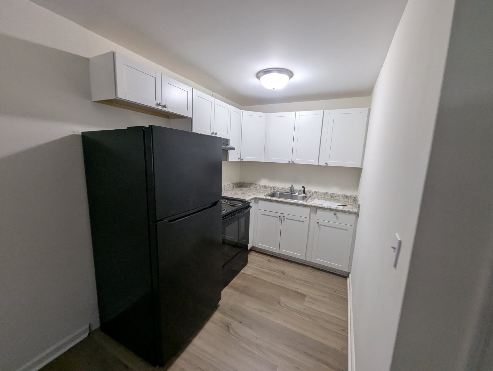 1 BD/1 BA Apartment Blocks away from UGA Campus and Five Points property image