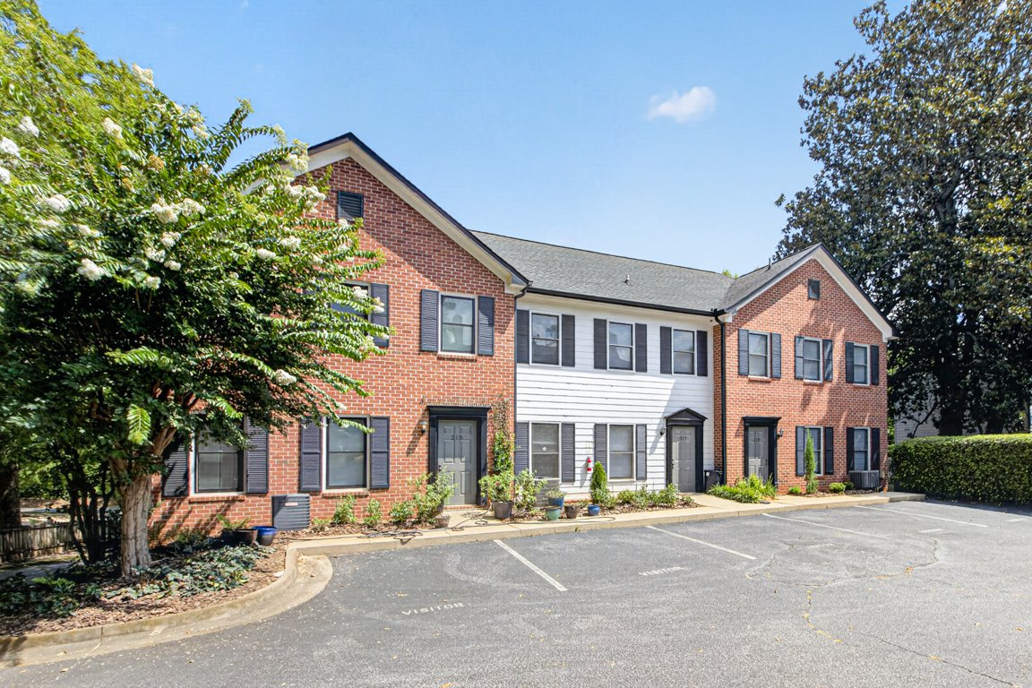 Available now or Pre-Lease for Fall! 2 bedroom/2.5 bath condo with two car garage near Five Points property image