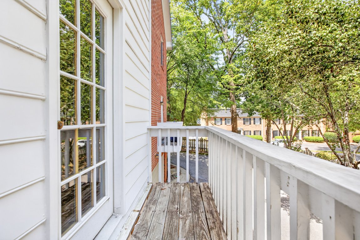 Available now or Pre-Lease for Fall! 2 bedroom/2.5 bath condo with two car garage near Five Points property image