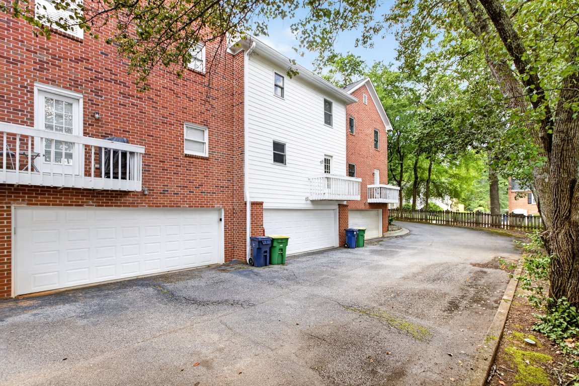 Available now or Pre-Lease for Fall! 2 bedroom/2.5 bath condo with two car garage near Five Points property image