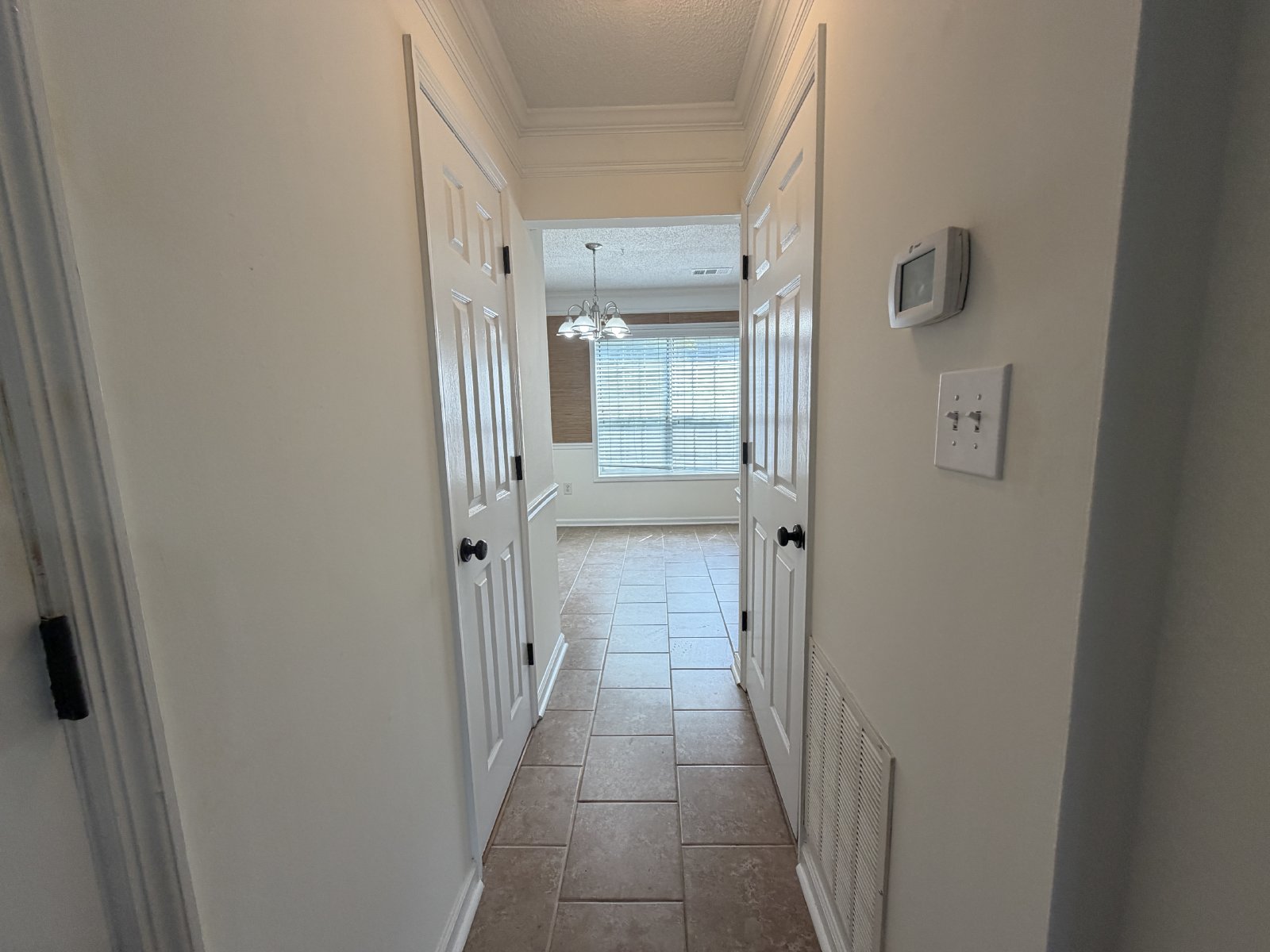 Stunning 2 Bed, 2.5 Bath Condo just off the Oconee Connector property image