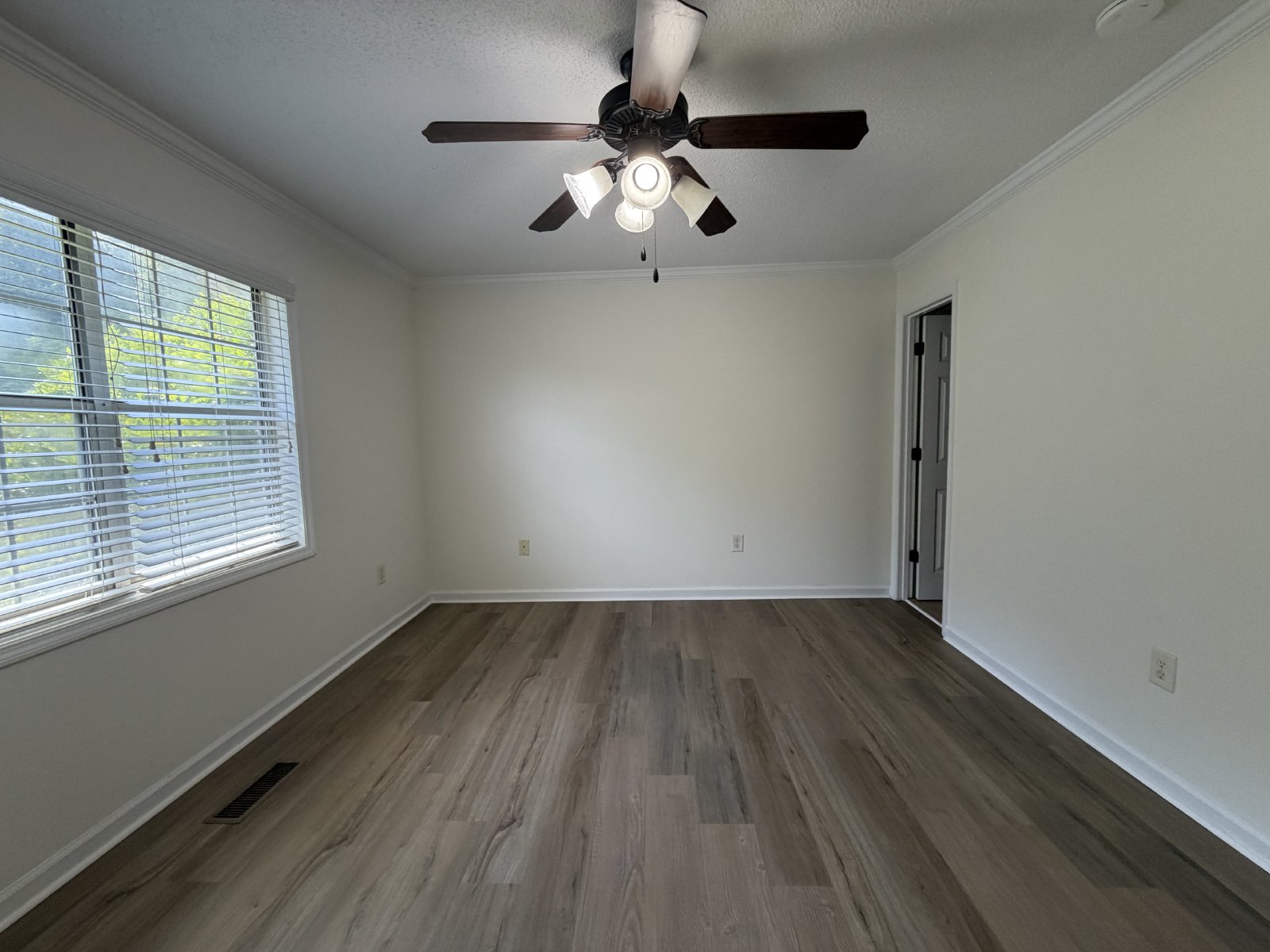 Stunning 2 Bed, 2.5 Bath Condo just off the Oconee Connector property image
