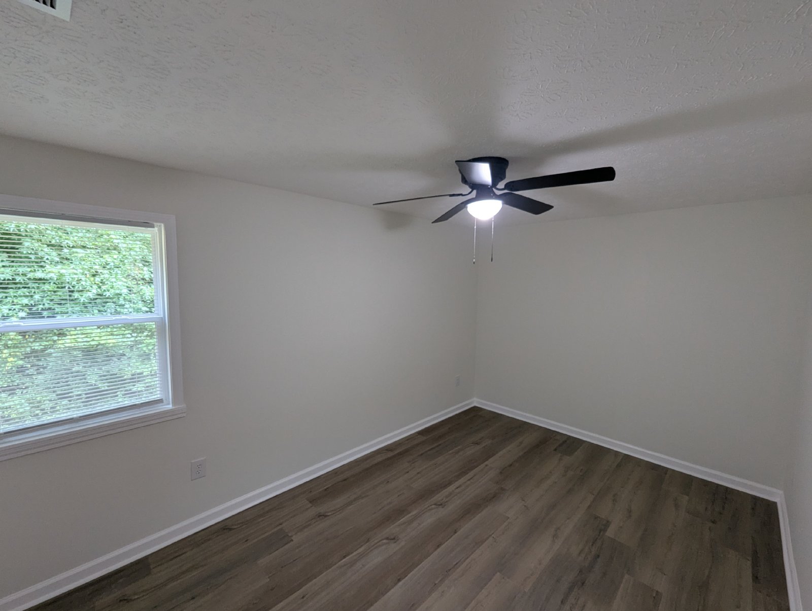 Newly Renovated 2 bd/1 ba Duplex Unit in East Athens property image