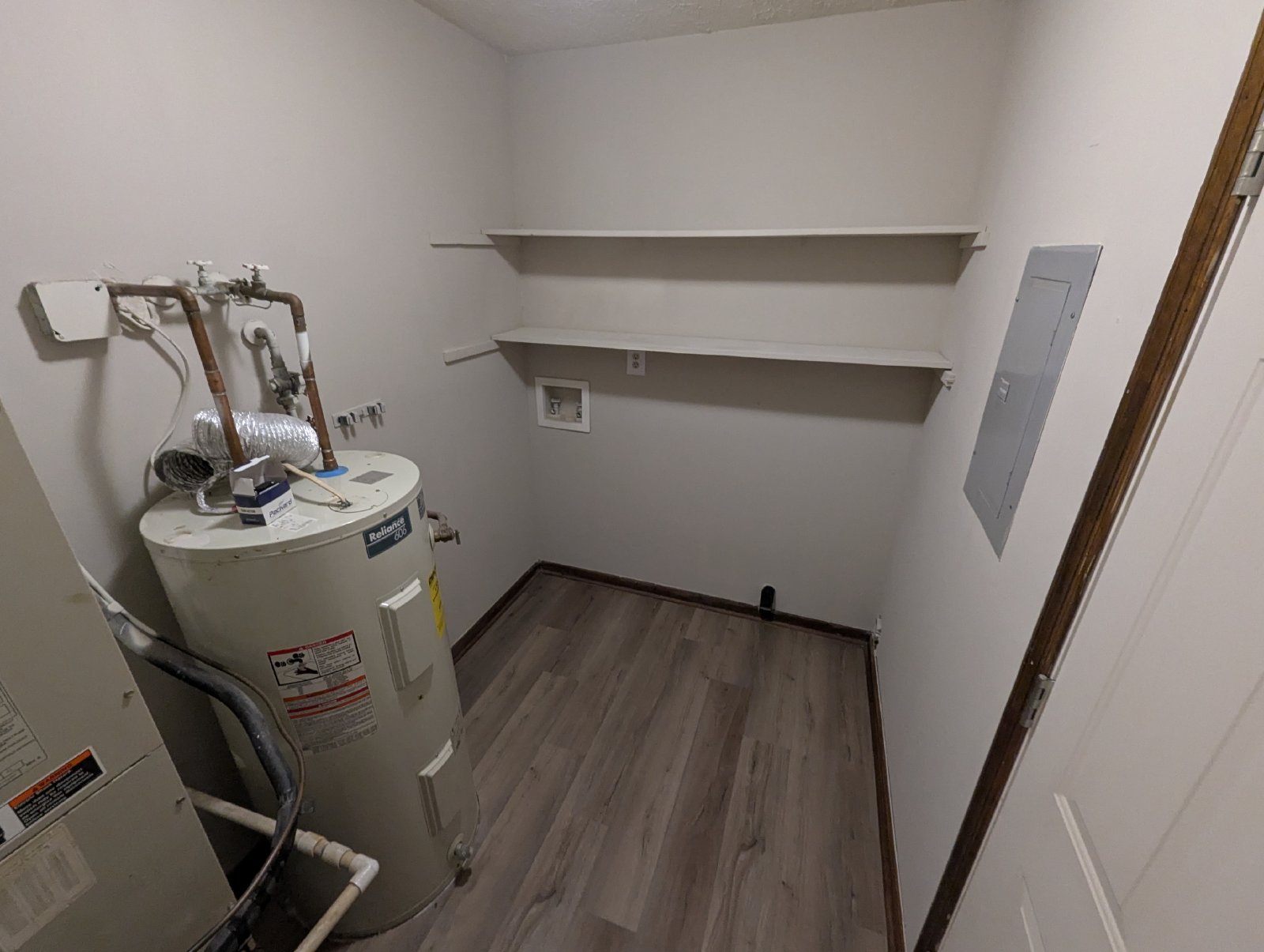 Renovated 2 BD/1 BA Duplex unit in East Athens property image