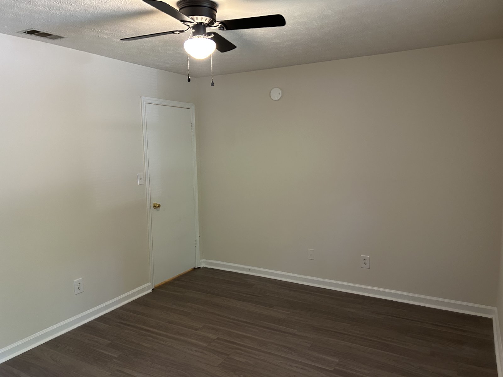 Pet-Friendly 2-Bedroom, 1-Bath Duplex in the Wellington Community property image