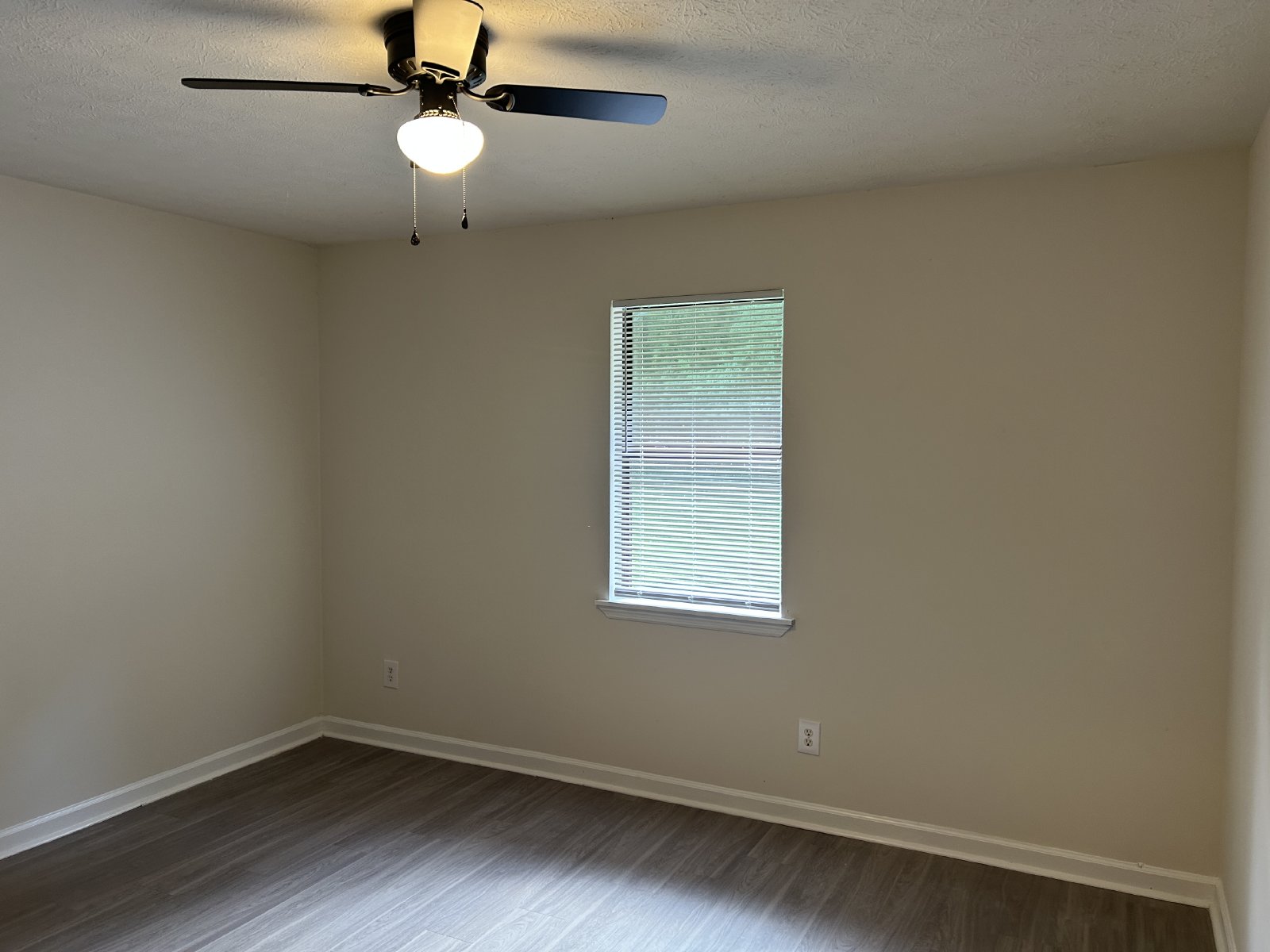 Pet-Friendly 2-Bedroom, 1-Bath Duplex in the Wellington Community property image