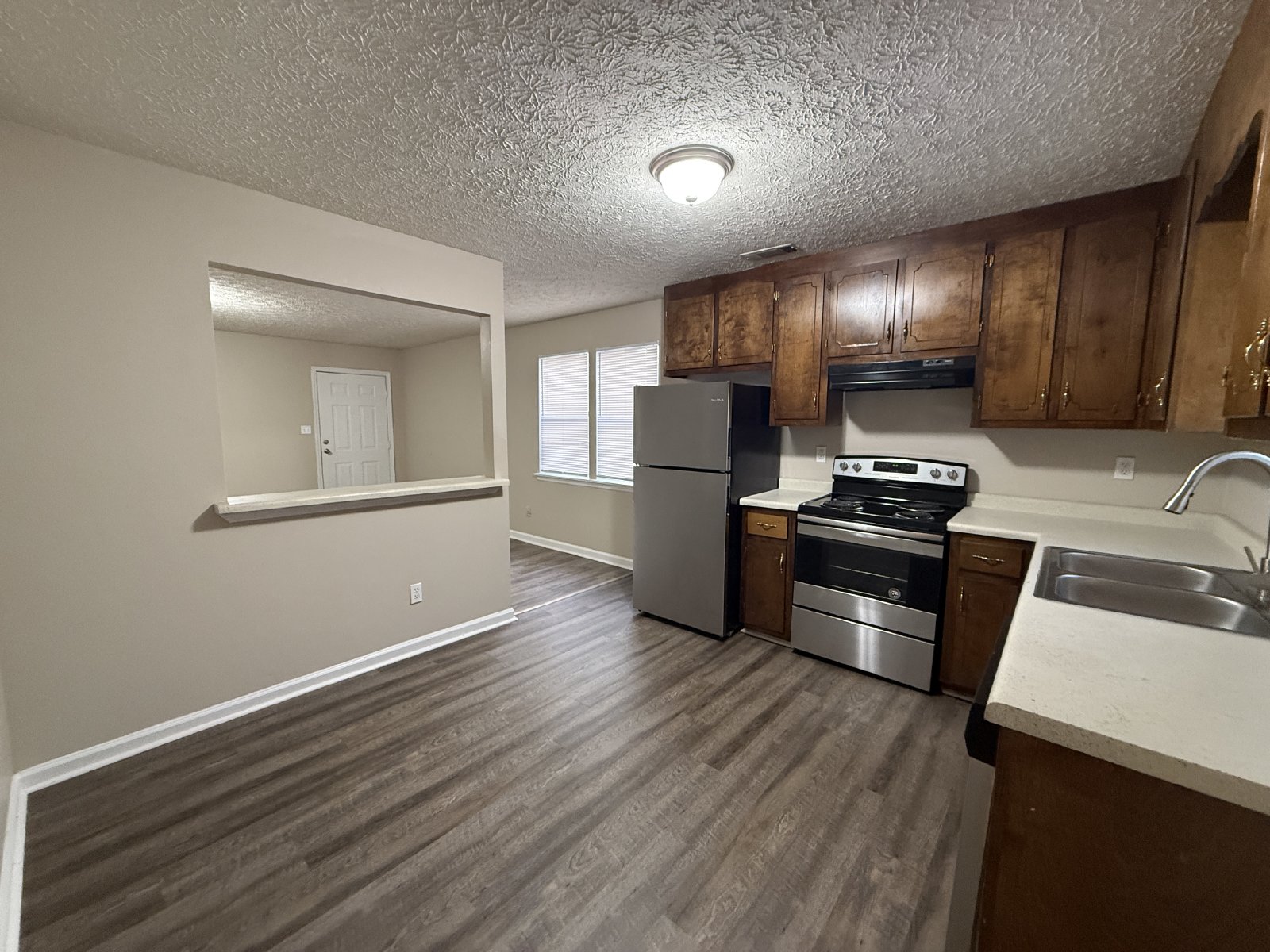 Pet-Friendly 2-Bedroom, 1-Bath Duplex in the Wellington Community property image