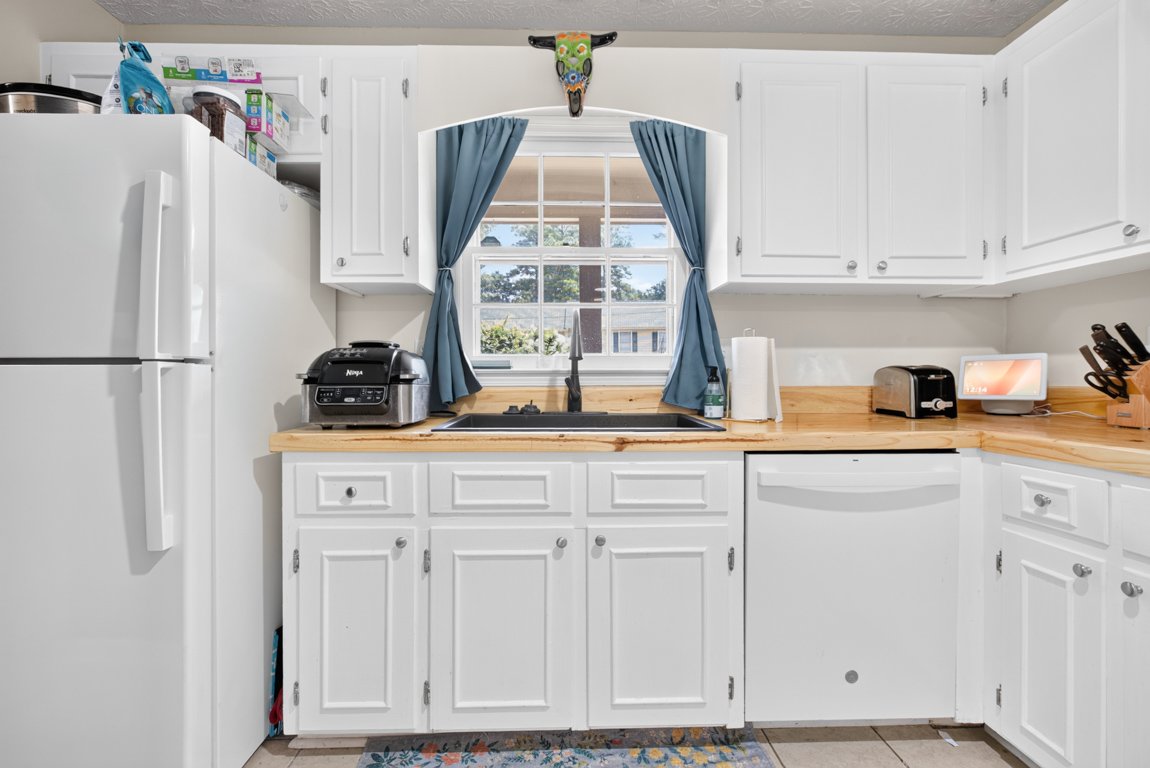 Adorable 2-Bed 2-Bath Condo near UGA property image