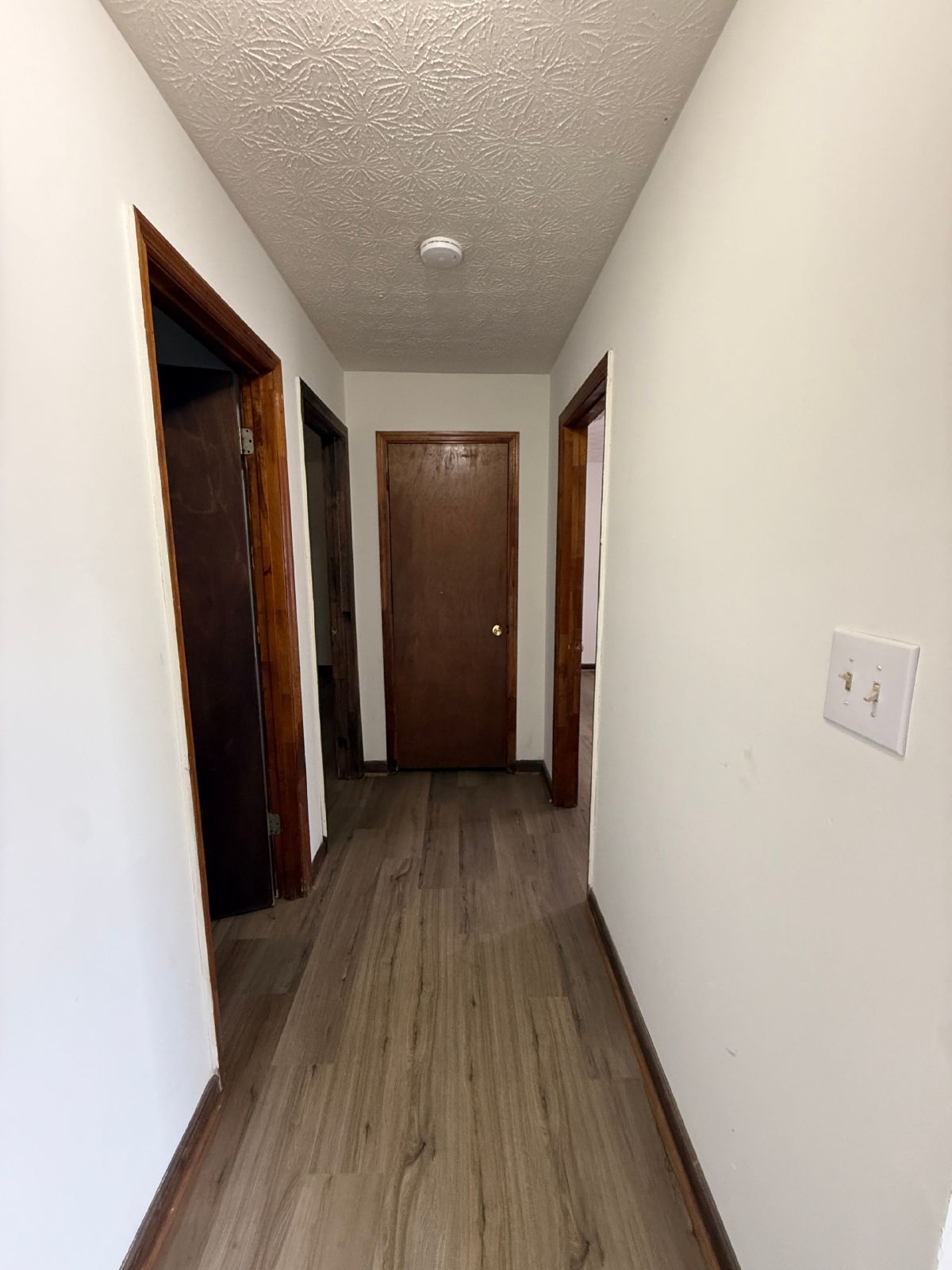 Charming Pet-Friendly 2-Bedroom/1-Bath Duplex in West Athens property image