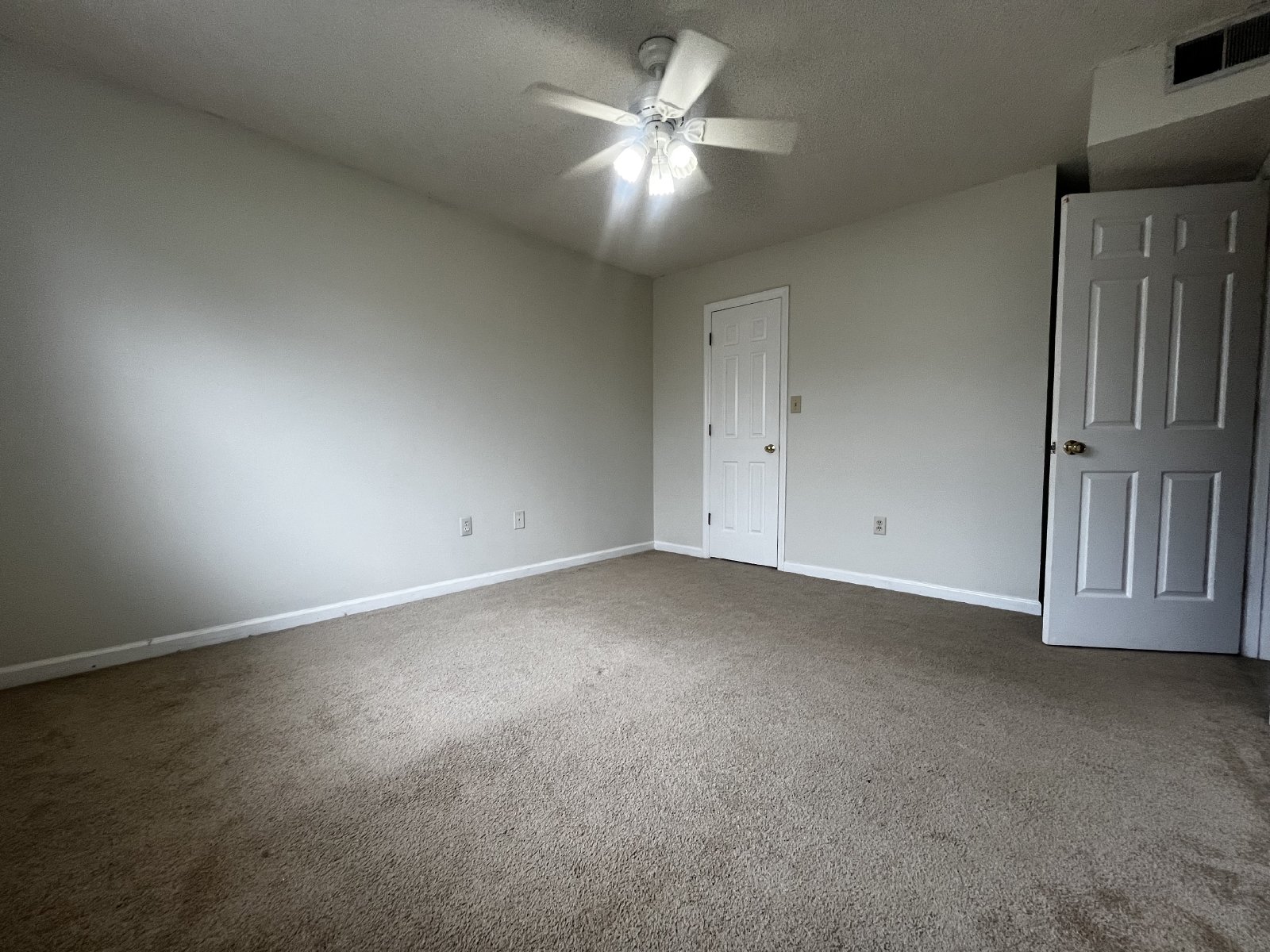 Pet Friendly, 2-bedroom 2-full bath, located in the desirable Five Points property image