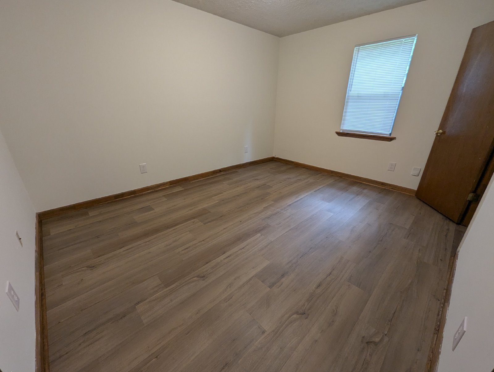 Newly Renovated 2 bd/1 ba Duplex Unit in East Athens property image