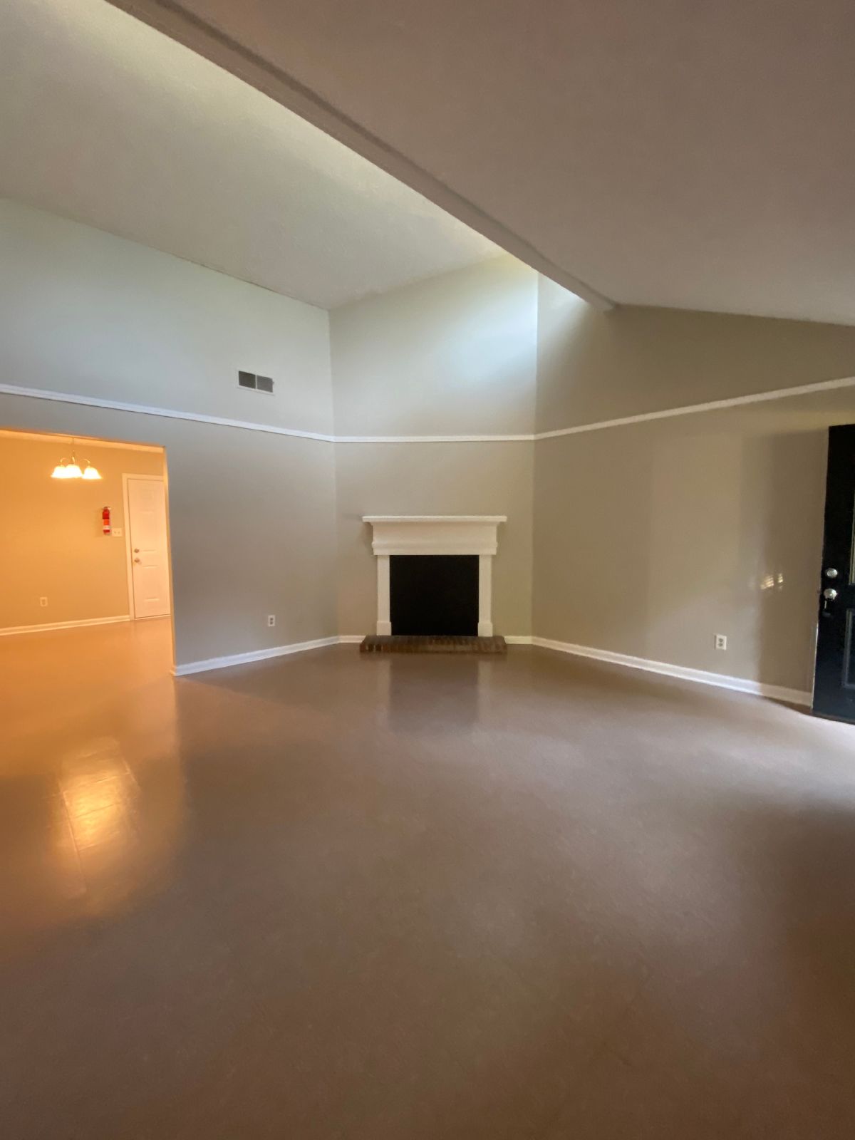 Charming 2BR/1BA Duplex in North Athens, GA property image