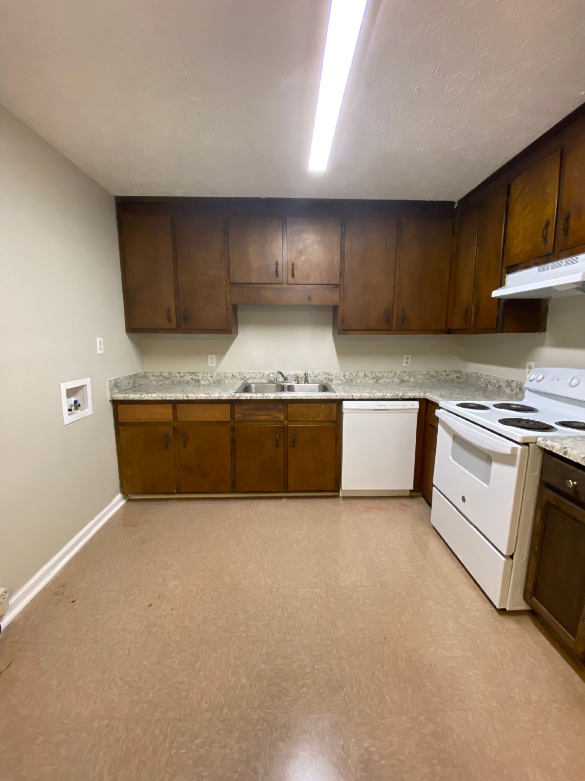 Charming 2BR/1BA Duplex in North Athens, GA property image