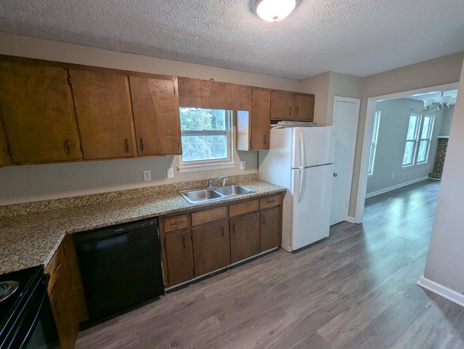 Newly Renovated 2 bd/2 ba Unit off Tallassee Rd property image