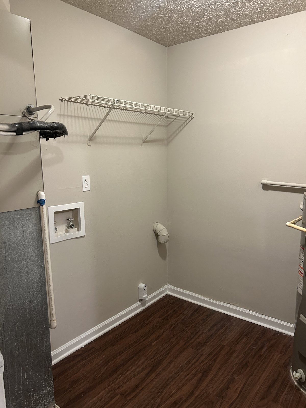 Pet-Friendly 2-Bedroom, 1-Bath Duplex in the Wellington Community property image