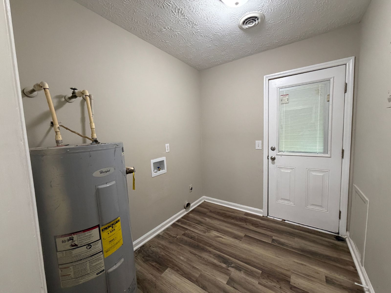 Adorable 2 bedroom 1.5 bath duplex in Athens, GA. property image